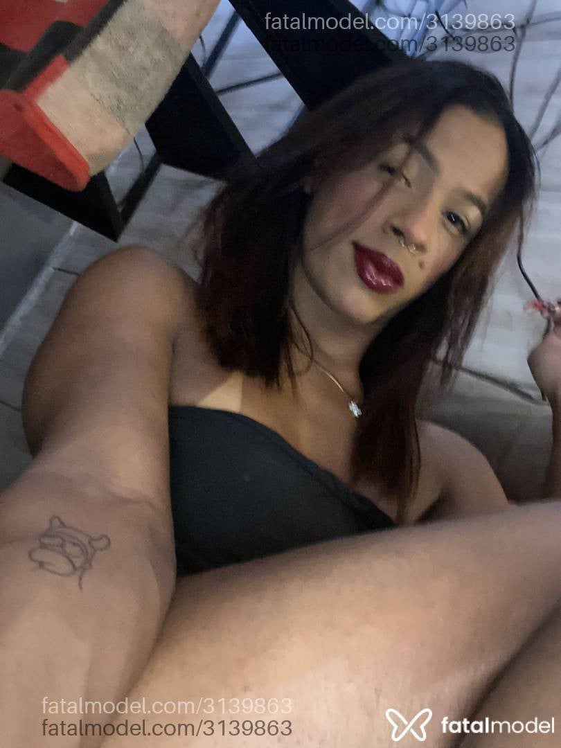 Acompanhante mulher trans ruiva (o) de olhos castanhos em Rio de Janeiro - Catarina