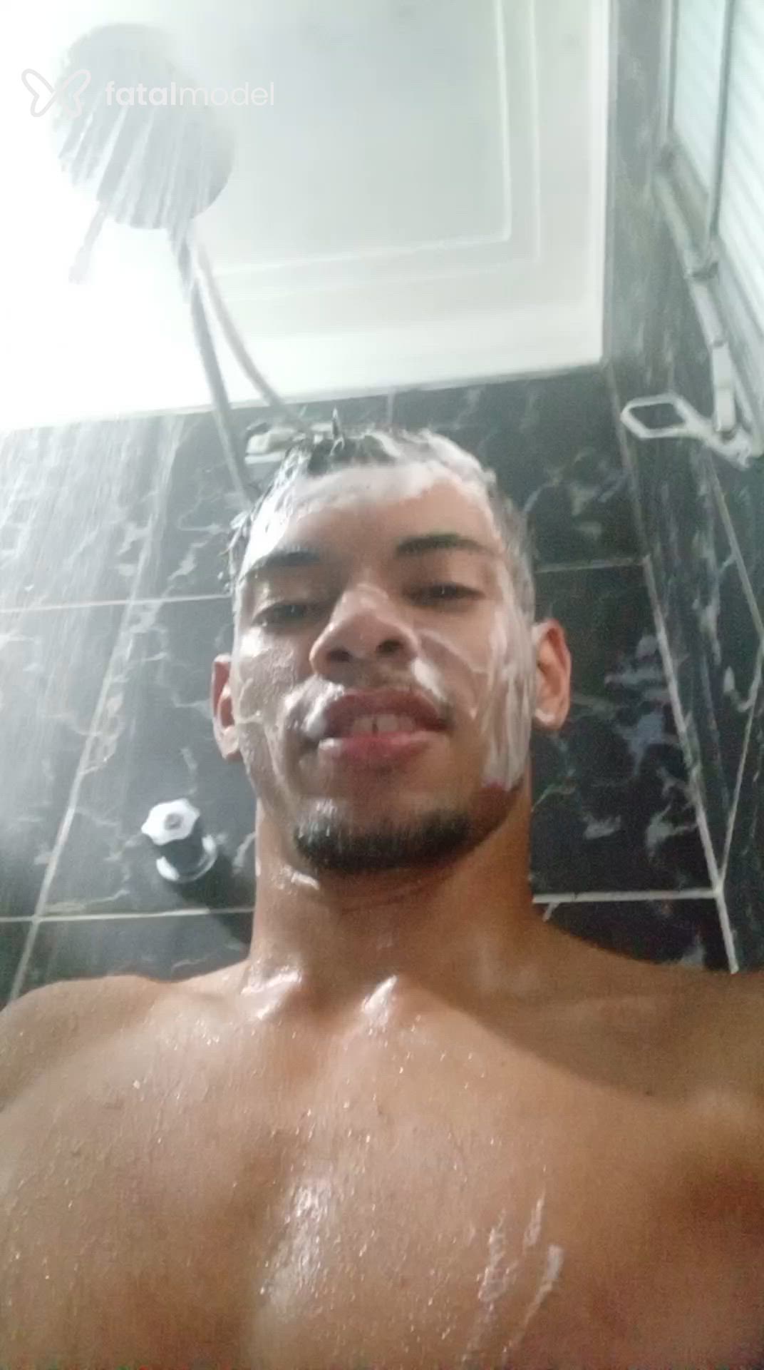 Acompanhante homem loira (o) de olhos castanhos - Paulinho Acompanhante homem loira (o) de olhos castanhos - Paulinho
