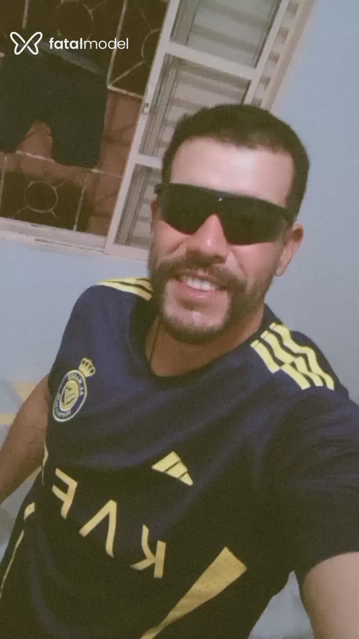 Acompanhante homem morena (o) de olhos castanhos - Lucas Proença Acompanhante homem morena (o) de olhos castanhos - Lucas Proença