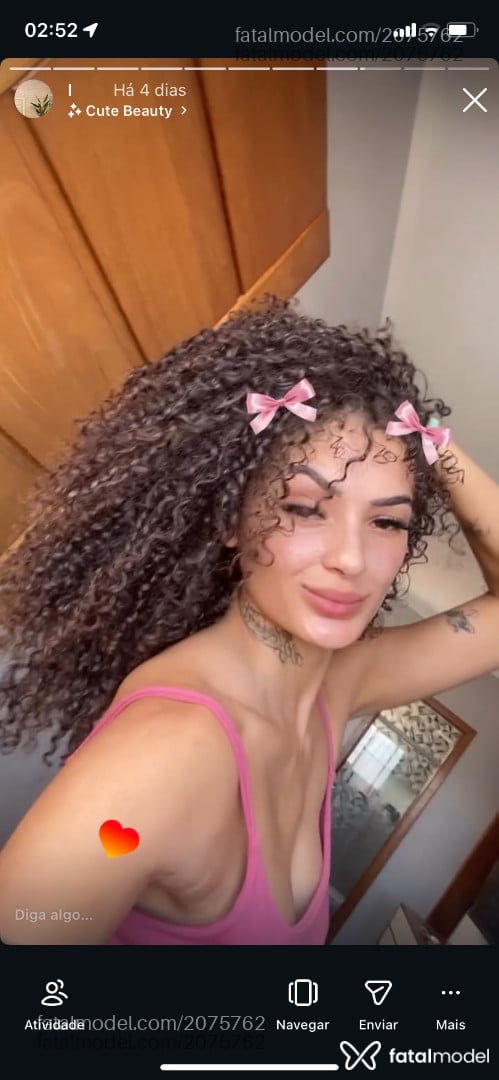 Acompanhante mulher com cabelo castanho de olhos castanhos - Fany Olivr