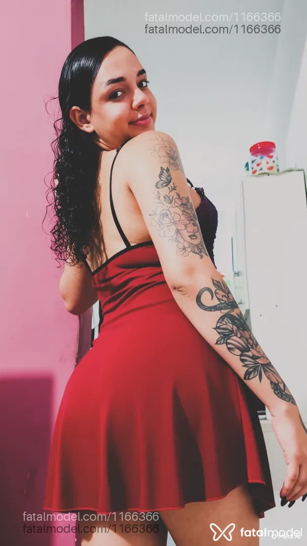 Acompanhante mulher trans morena (o) de olhos castanhos - Perola