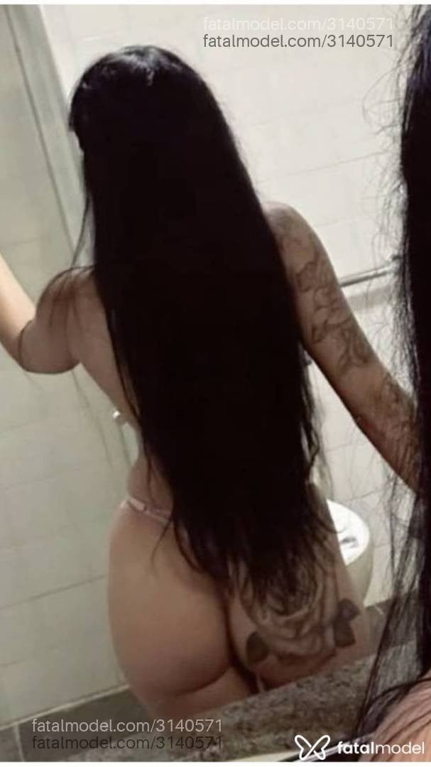 Acompanhante mulher morena (o) de olhos pretos em Uberaba - Japonesa