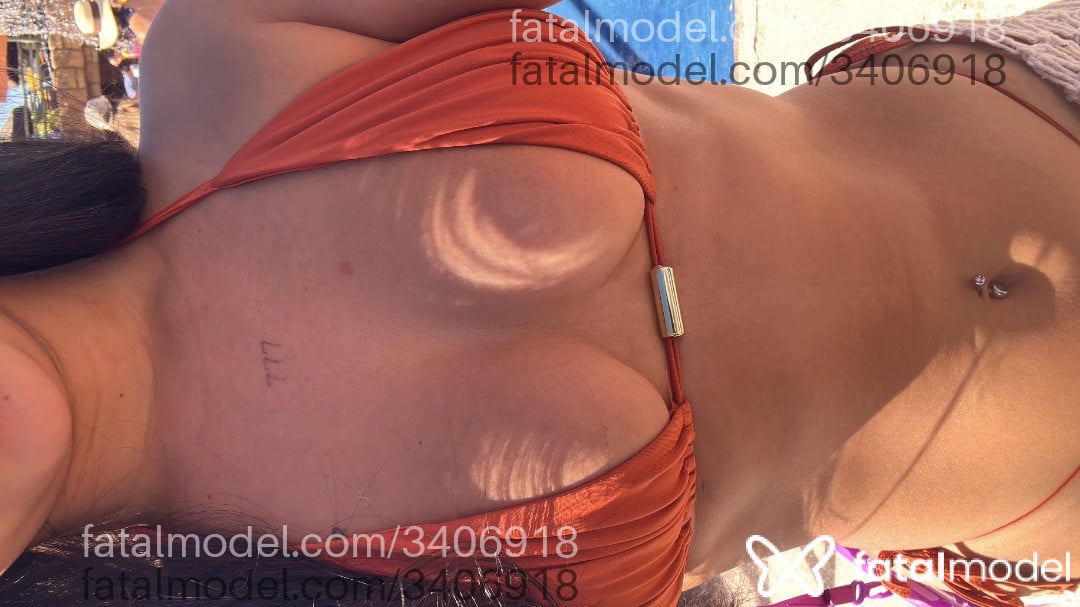 Acompanhante mulher morena (o) de olhos castanhos - Aylla
