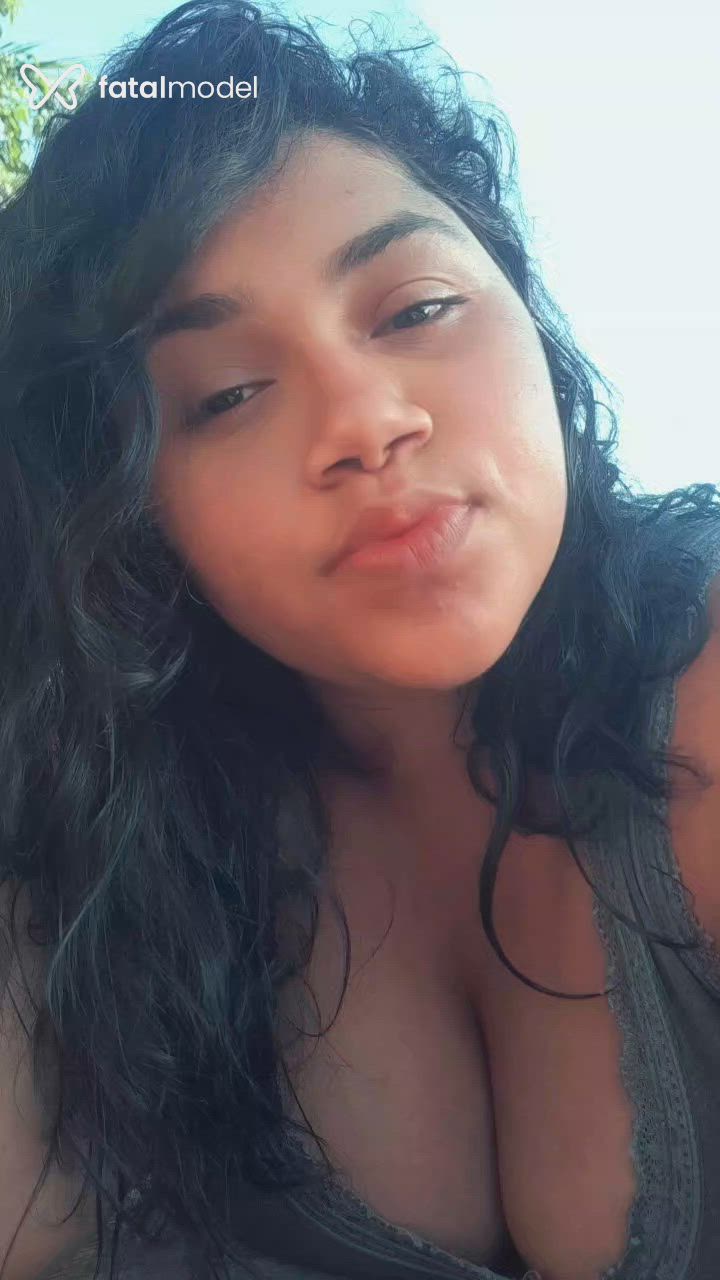Acompanhante mulher morena (o) de olhos pretos - Jennifer Acompanhante mulher morena (o) de olhos pretos - Jennifer