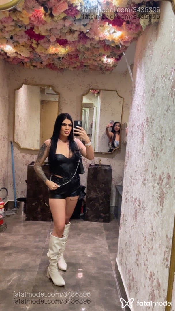 Acompanhante mulher morena (o) de olhos castanhos - Lara Mendes
