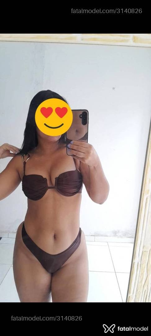 Acompanhante mulher morena (o) de olhos pretos - Melll Acompanhante mulher morena (o) de olhos pretos - Melll