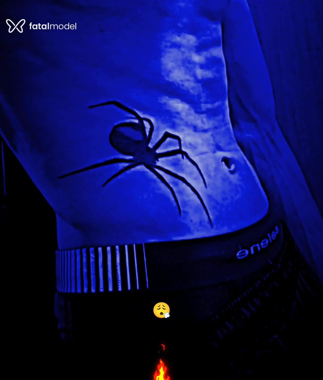 Acompanhante homem morena (o) de olhos pretos - Paulo