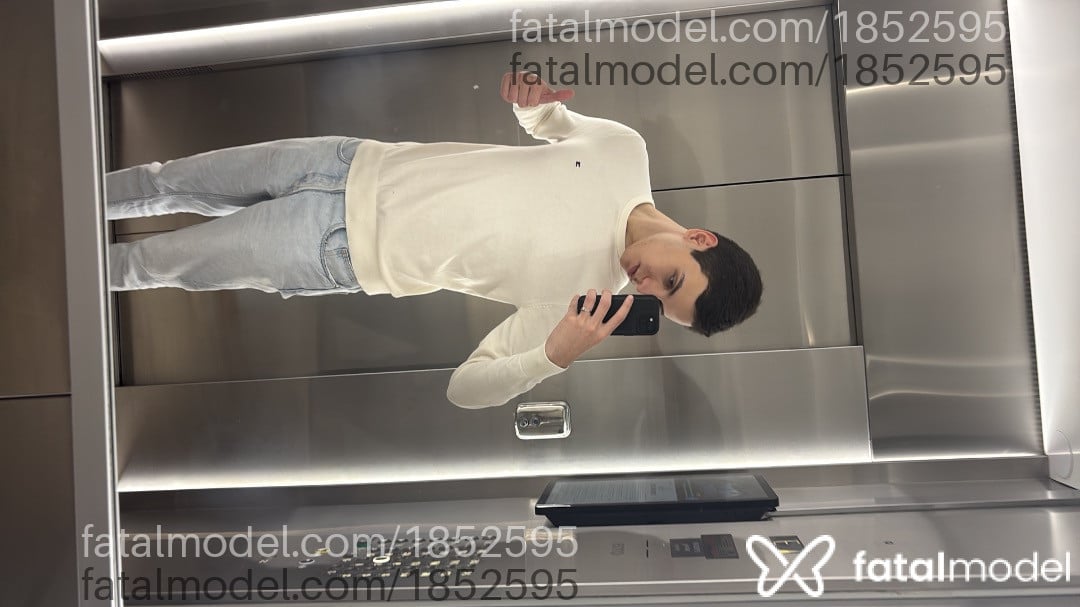 Acompanhante homem morena (o) de olhos verdes - Fernando Acompanhante homem morena (o) de olhos verdes - Fernando