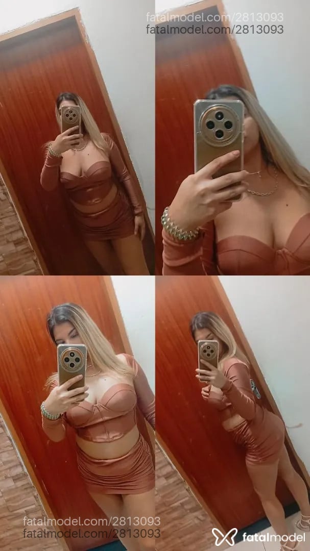 Acompanhante mulher loira (o) de olhos castanhos - Stefanny