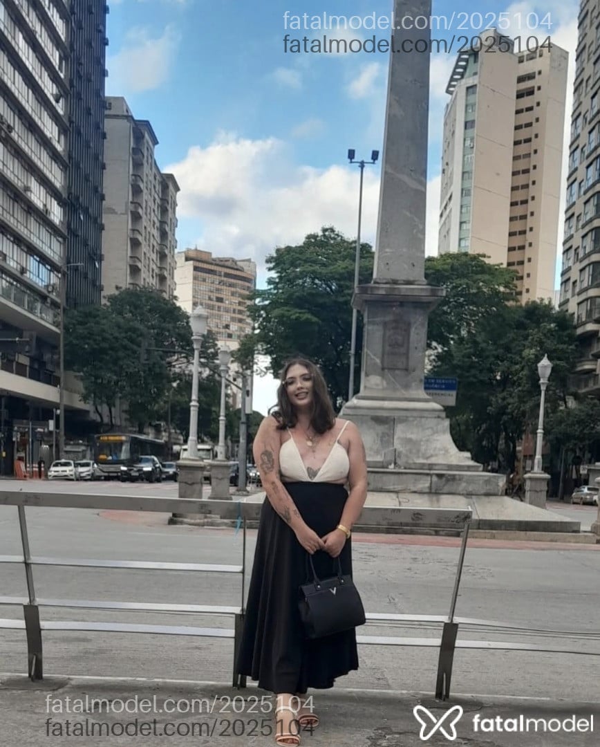 Acompanhante mulher trans ruiva (o) de olhos castanhos - Agnes Maia