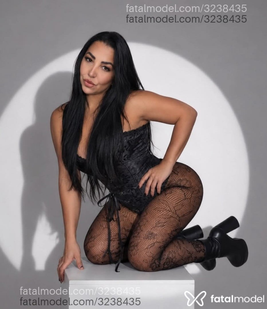 Acompanhante mulher morena (o) de olhos castanhos - Taisa Aleixo