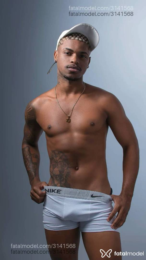 Acompanhante homem morena (o) de olhos pretos em Rio das Ostras - Pedro