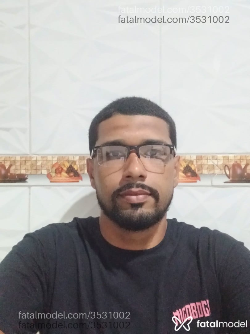 Acompanhante homem com cabelo castanho de olhos pretos - Vagner Acompanhante homem com cabelo castanho de olhos pretos - Vagner