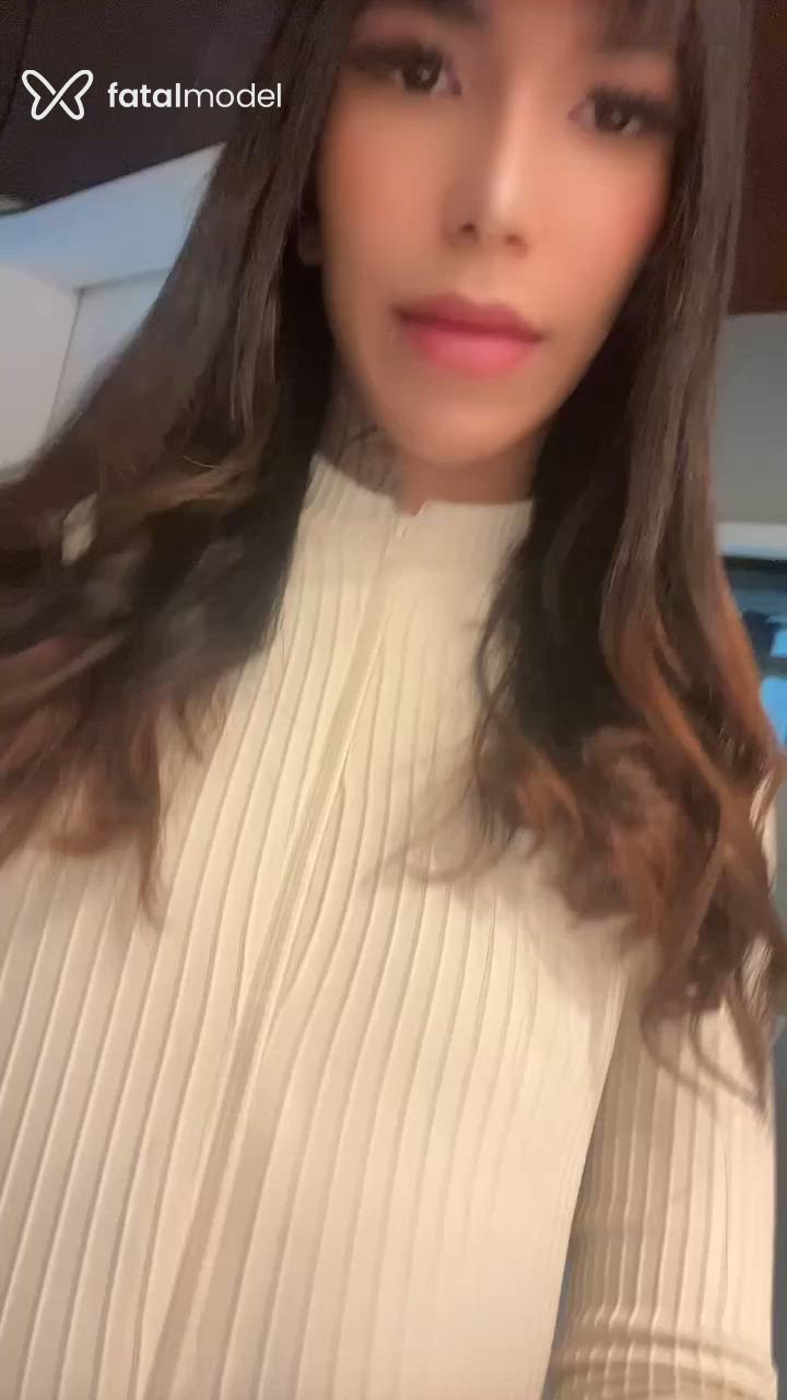 Acompanhante mulher trans morena (o) de olhos castanhos - Luana Acompanhante mulher trans morena (o) de olhos castanhos - Luana