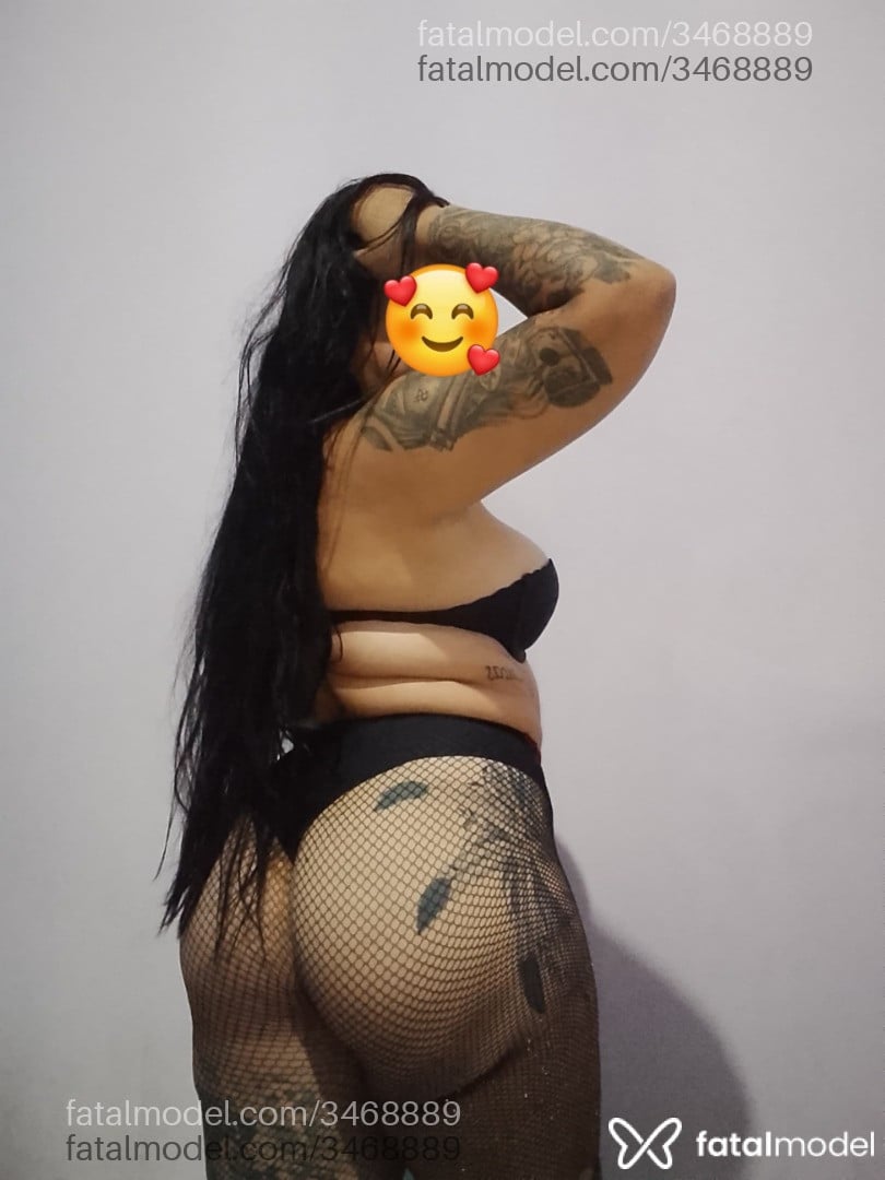 Acompanhante mulher morena (o) de olhos castanhos - Izabella Alves Acompanhante mulher morena (o) de olhos castanhos - Izabella Alves