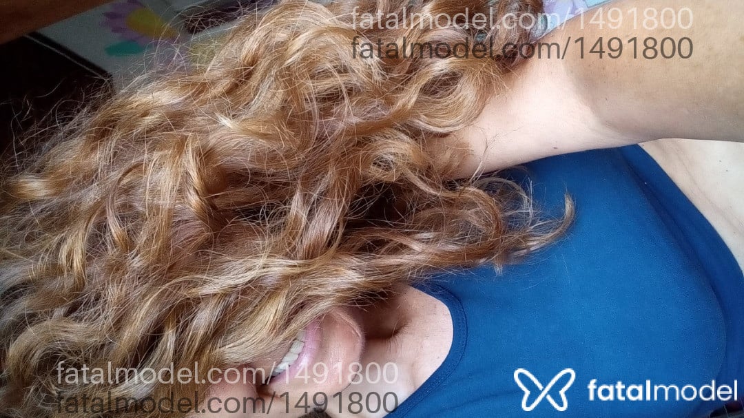 Acompanhante mulher ruiva (o) de olhos verdes - Melissa Vitty