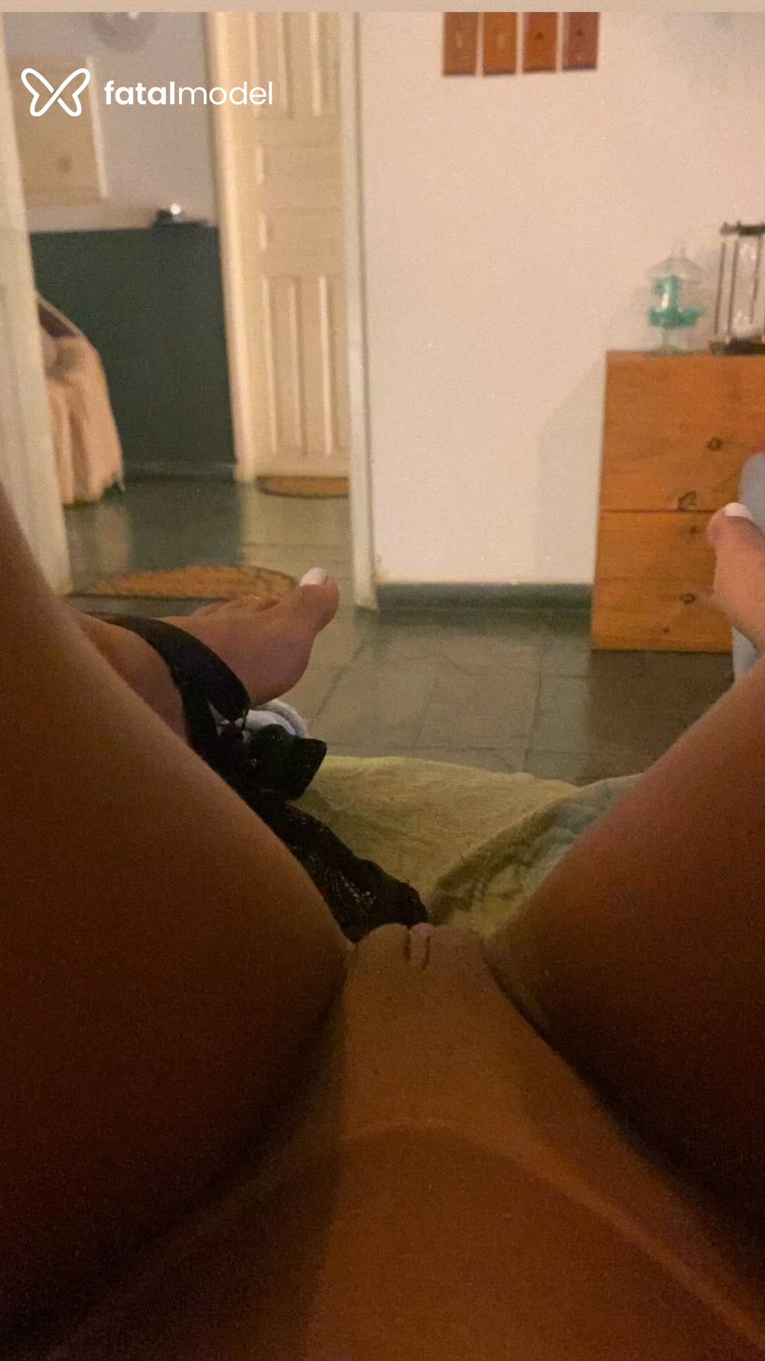 Acompanhante mulher morena (o) de olhos castanhos - Luiza
