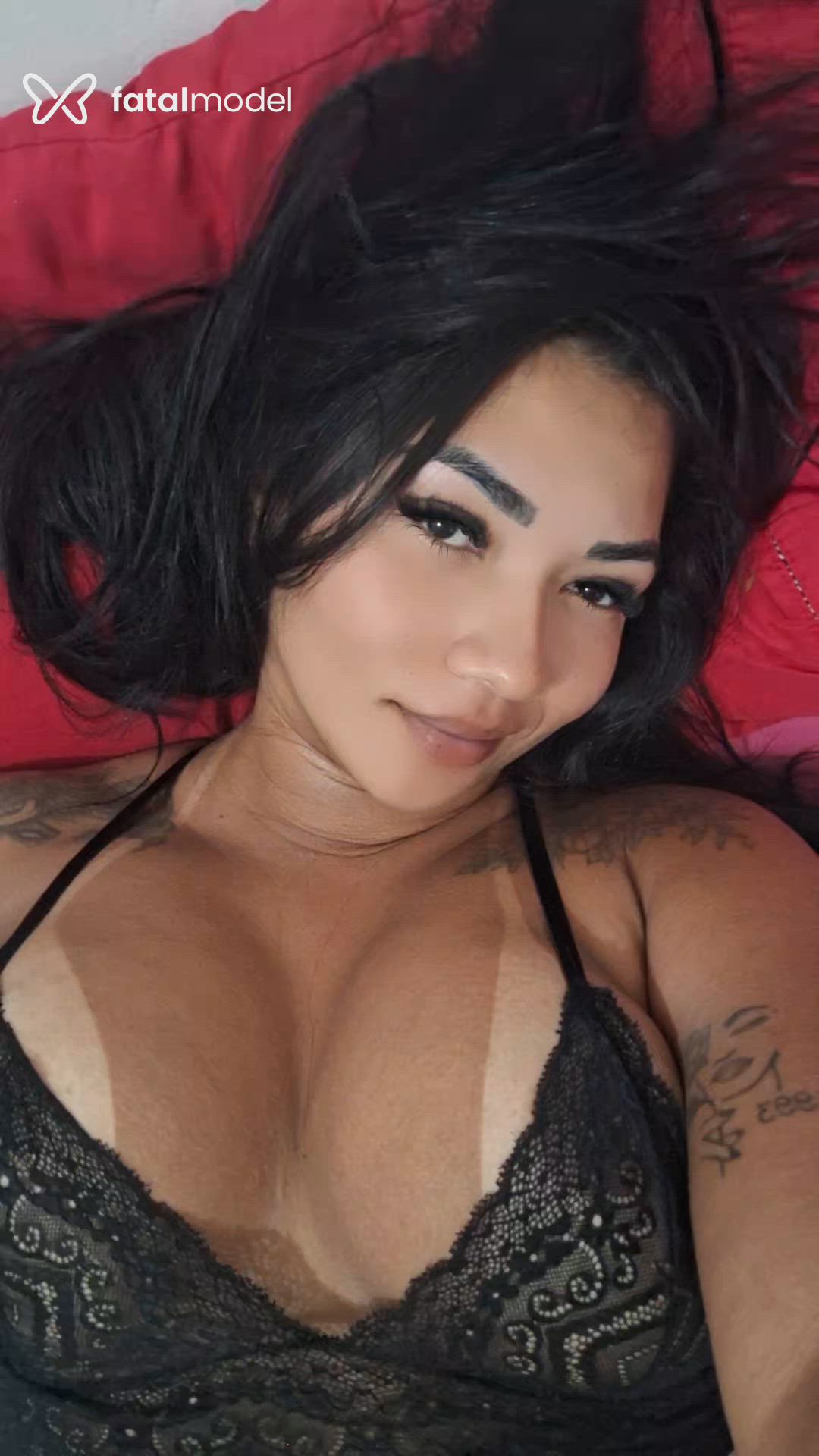 Acompanhante mulher morena (o) de olhos pretos - Japacavalona Acompanhante mulher morena (o) de olhos pretos - Japacavalona