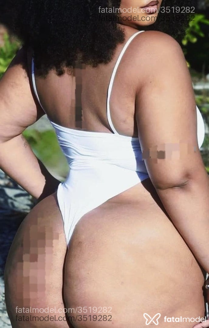 Acompanhante mulher morena (o) de olhos castanhos - Dandara