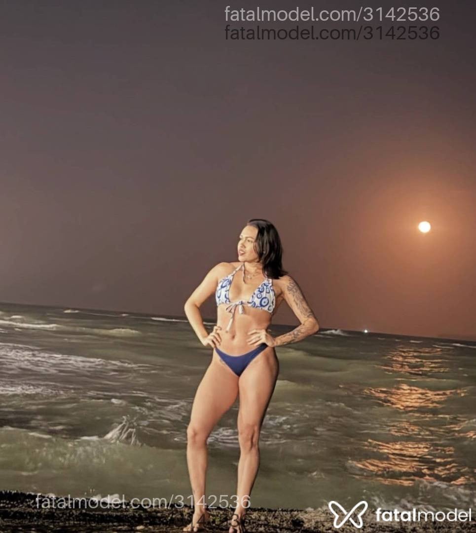 Acompanhante mulher morena (o) de olhos castanhos - Gabriela Alencar