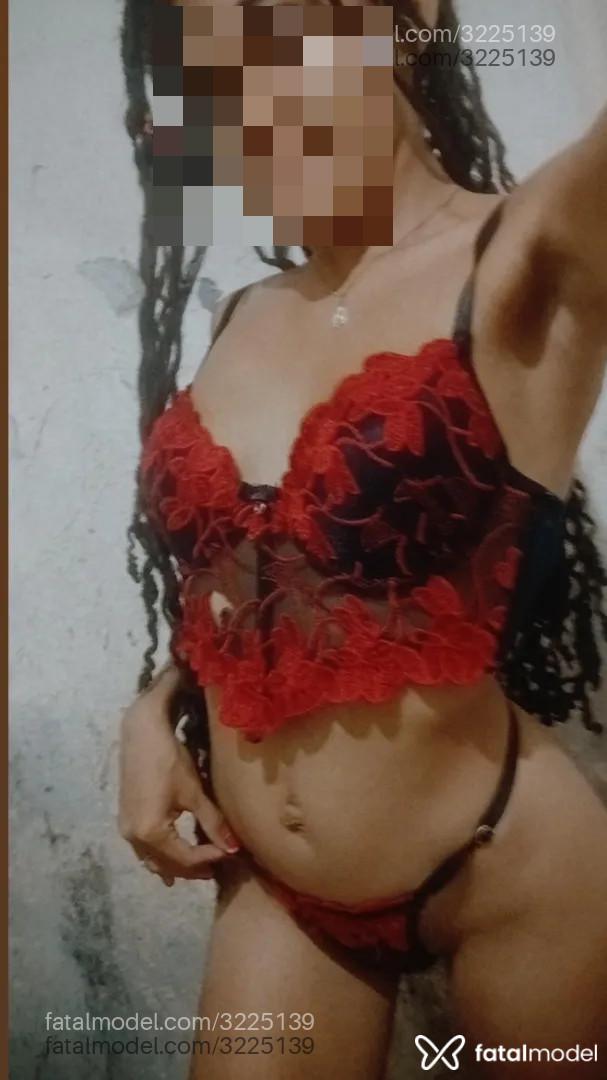 Acompanhante mulher morena (o) de olhos castanhos - Brendha Acompanhante mulher morena (o) de olhos castanhos - Brendha