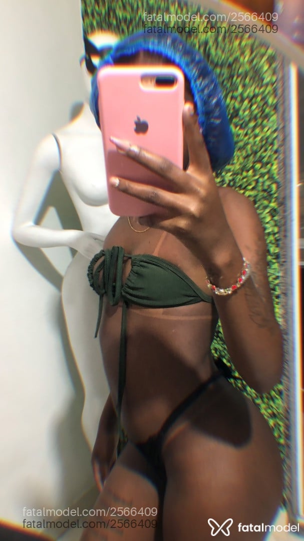 Acompanhante mulher morena (o) de olhos pretos - Sabrina Acompanhante mulher morena (o) de olhos pretos - Sabrina