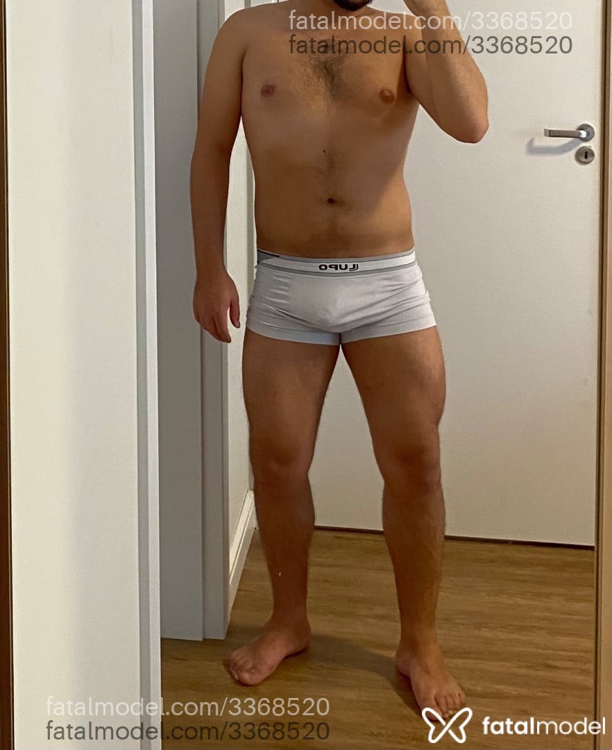 Acompanhante homem com cabelo castanho de olhos castanhos - Guilherme