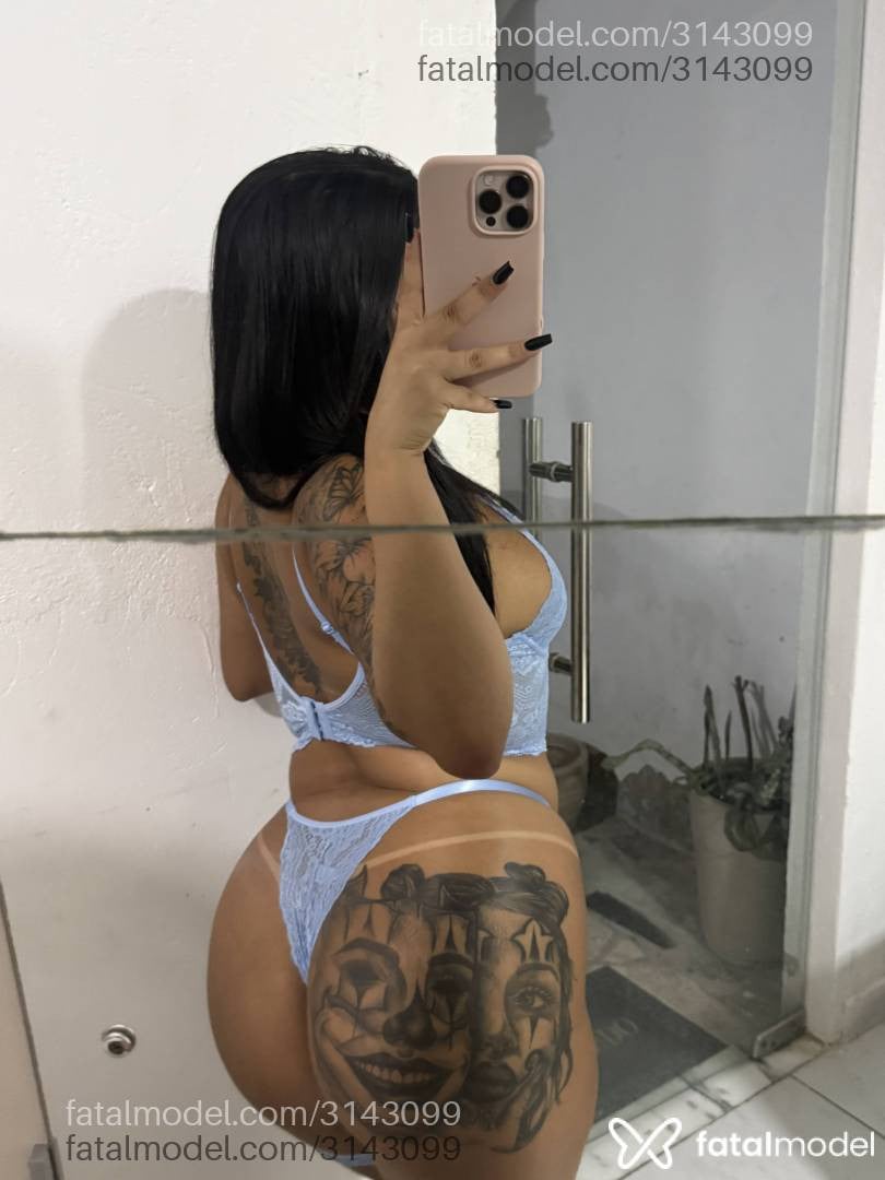 Acompanhante mulher morena (o) de olhos castanhos - Anny Mel
