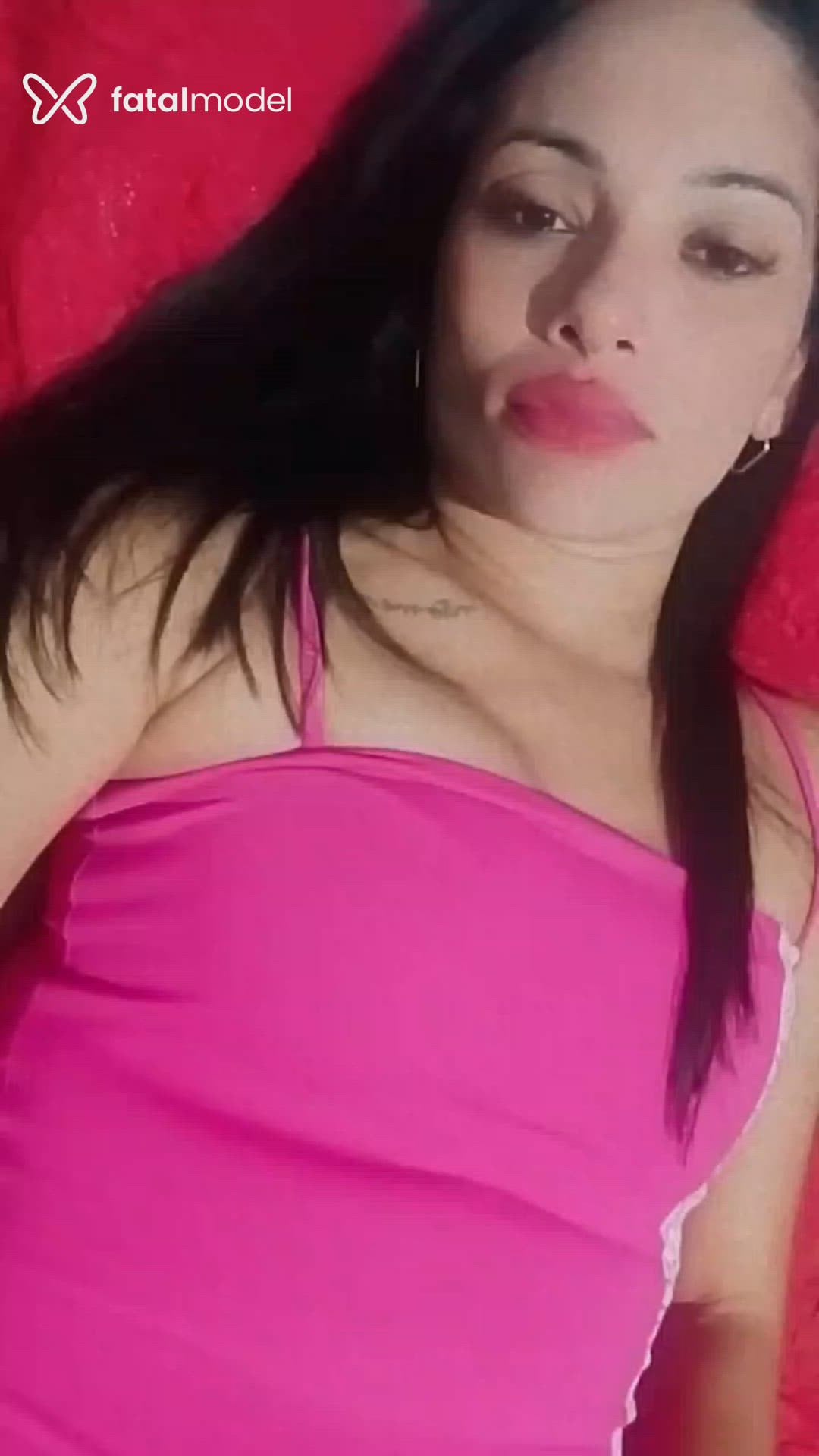 Acompanhante mulher com cabelo castanho de olhos castanhos - Lenny Acompanhante mulher com cabelo castanho de olhos castanhos - Lenny