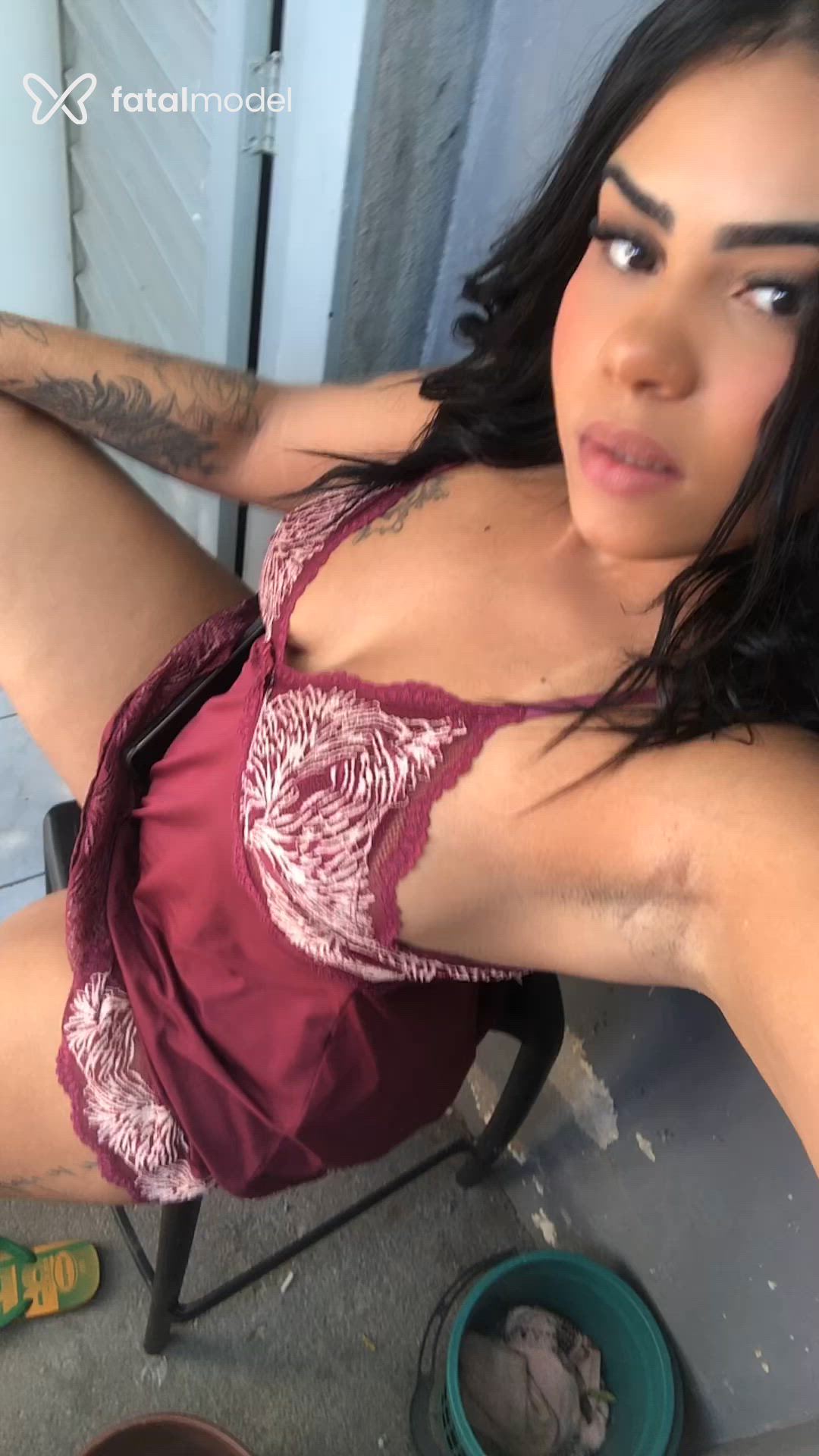 Acompanhante mulher morena (o) de olhos castanhos - Júlia paixão Acompanhante mulher morena (o) de olhos castanhos - Júlia paixão