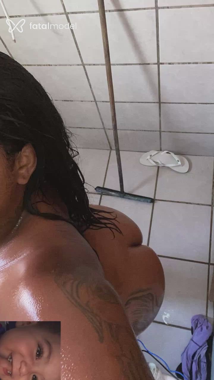 Acompanhante mulher morena (o) de olhos castanhos - Flaviaaa Acompanhante mulher morena (o) de olhos castanhos - Flaviaaa