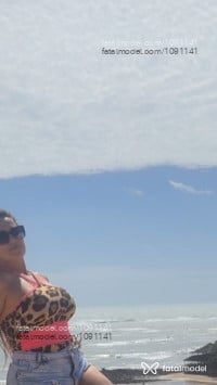 Acompanhante mulher loira (o) de olhos mel - Paolla Gouvea