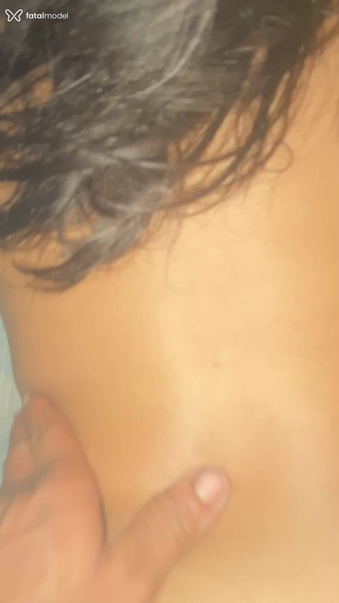 Acompanhante mulher morena (o) de olhos castanhos - Juju