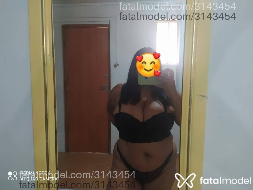 Acompanhante mulher morena (o) de olhos castanhos - Sara Miranda