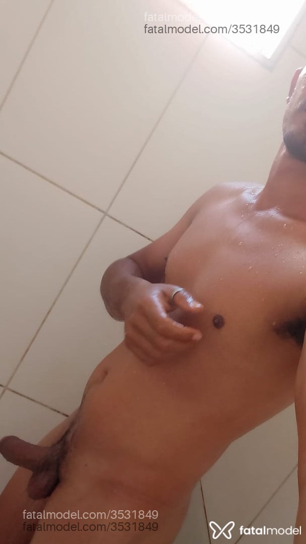 Acompanhante homem morena (o) de olhos castanhos - Bruno Acompanhante homem morena (o) de olhos castanhos - Bruno