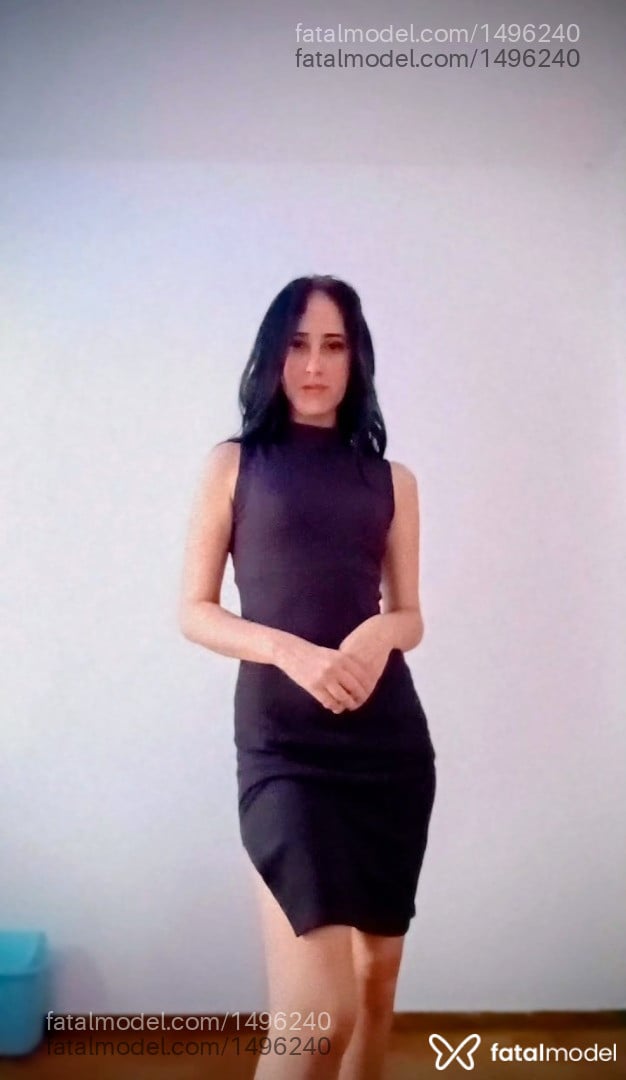 Acompanhante mulher morena (o) de olhos castanhos - Jeeh