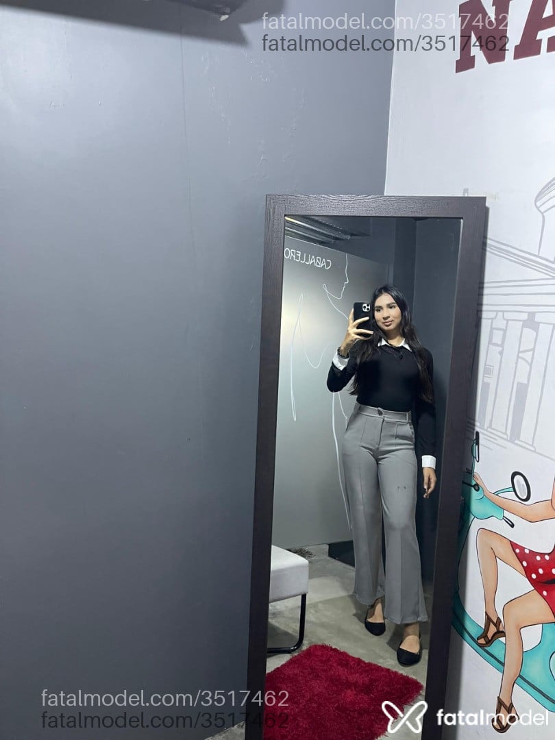 Acompanhante mulher com cabelo castanho de olhos castanhos - Nealie Acompanhante mulher com cabelo castanho de olhos castanhos - Nealie