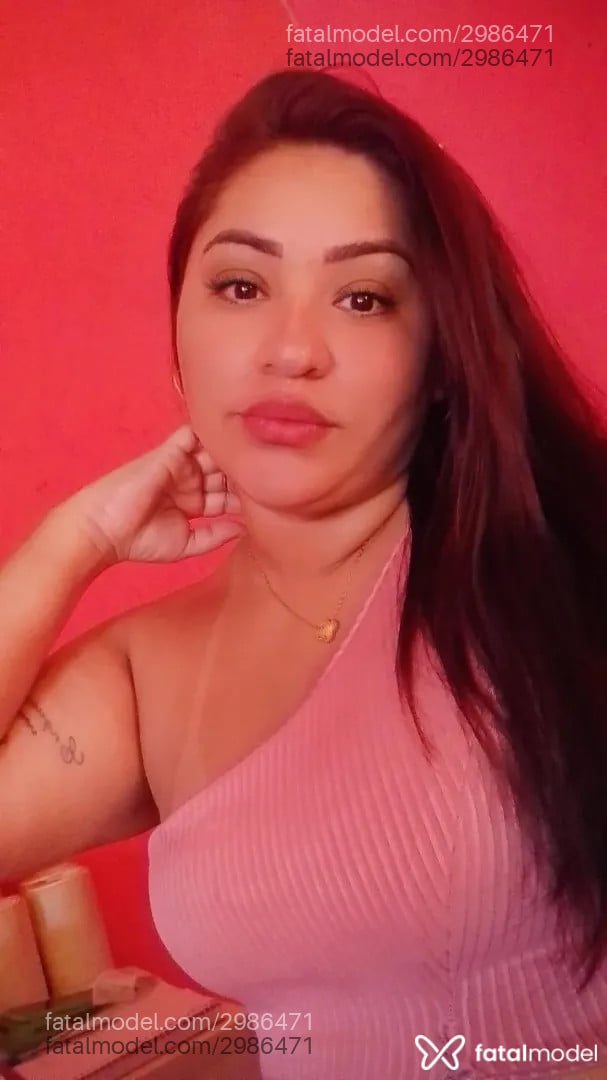 Acompanhante mulher morena (o) de olhos pretos - Bianca