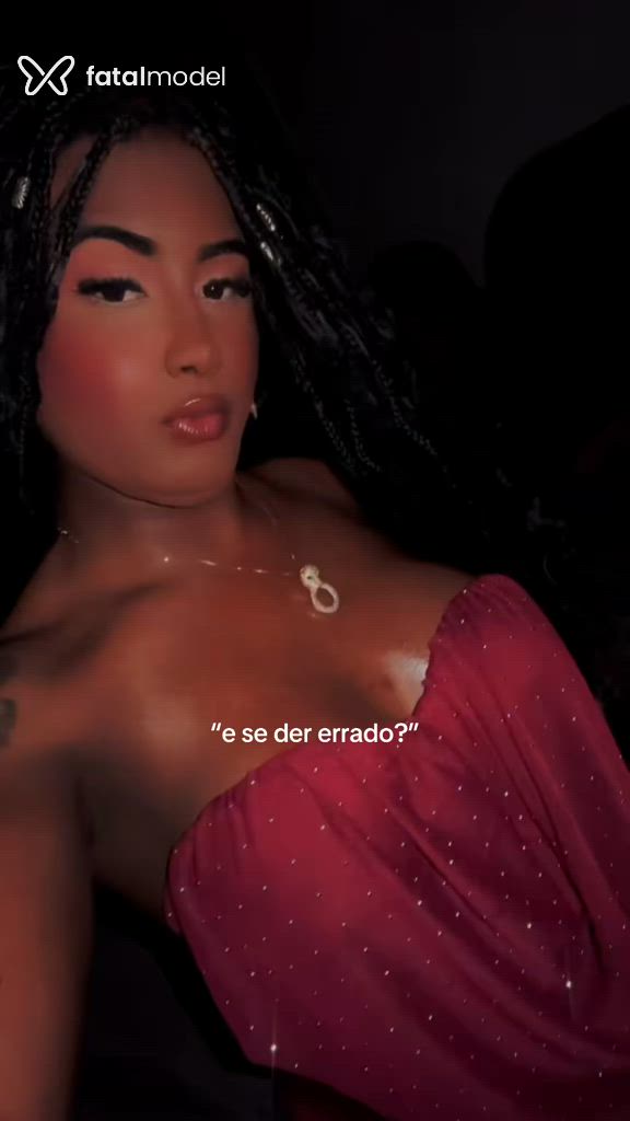 Acompanhante mulher trans com cabelo castanho de olhos castanhos - Preta Rara Acompanhante mulher trans com cabelo castanho de olhos castanhos - Preta Rara