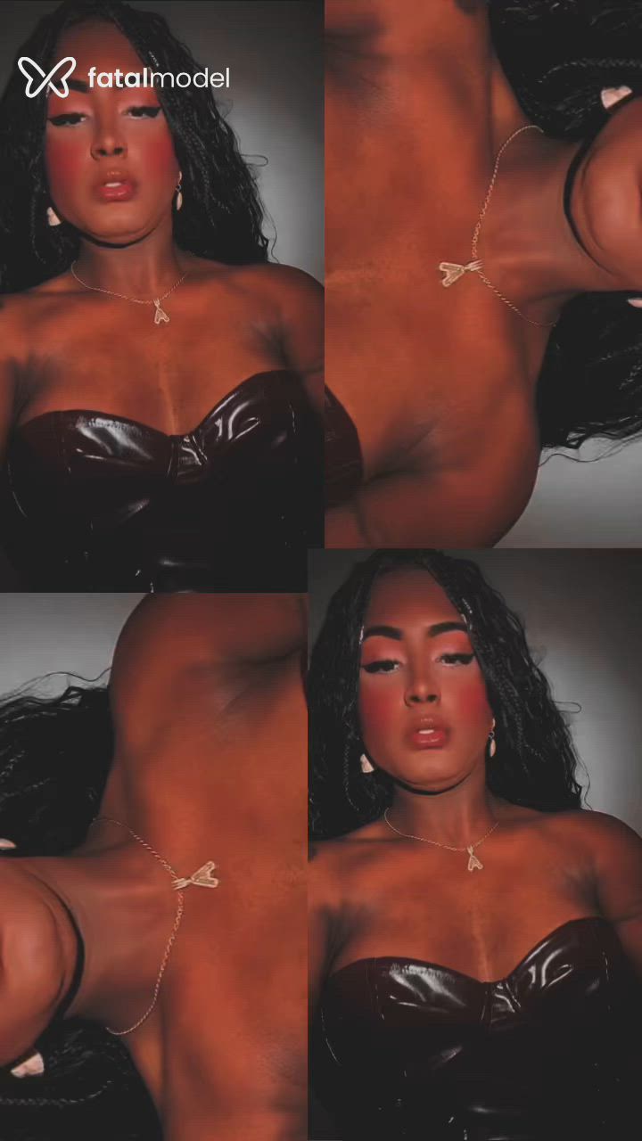 Acompanhante mulher trans com cabelo castanho de olhos castanhos - Preta Rara Acompanhante mulher trans com cabelo castanho de olhos castanhos - Preta Rara