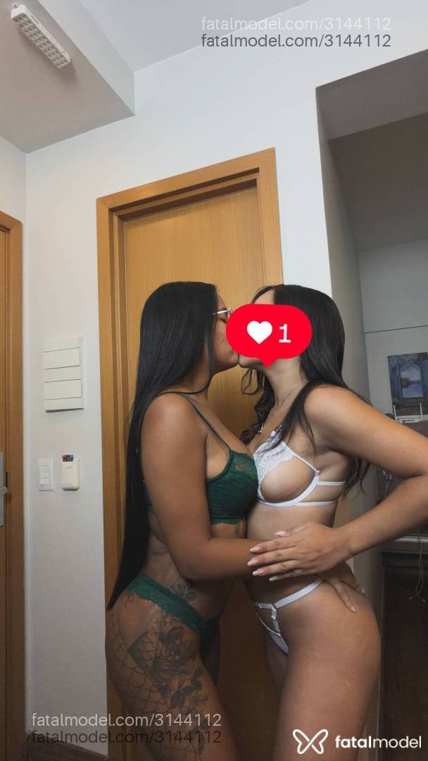 Acompanhante mulher com cabelo castanho de olhos pretos - Samyra