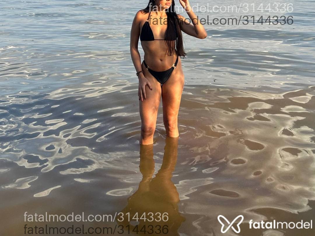 Acompanhante mulher morena (o) de olhos castanhos - Liz