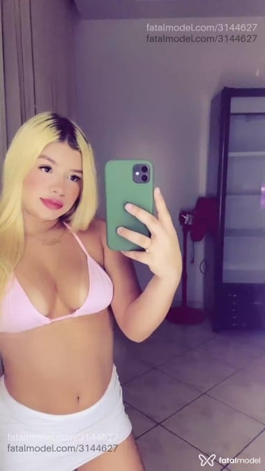 Acompanhante mulher loira (o) de olhos castanhos em Chapecó - Gaby