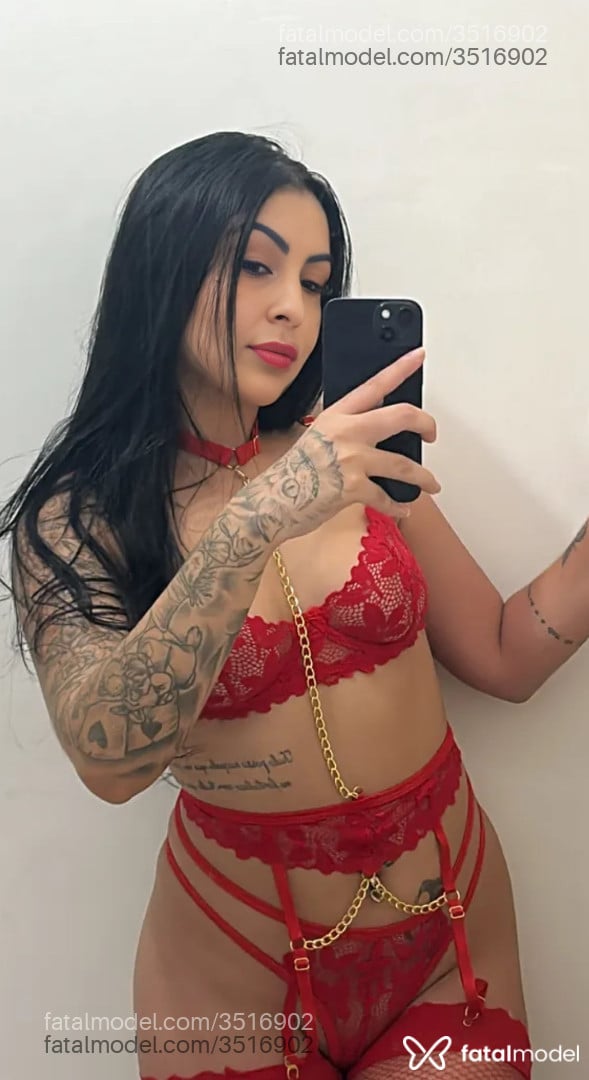 Acompanhante mulher morena (o) de olhos castanhos - Barbara