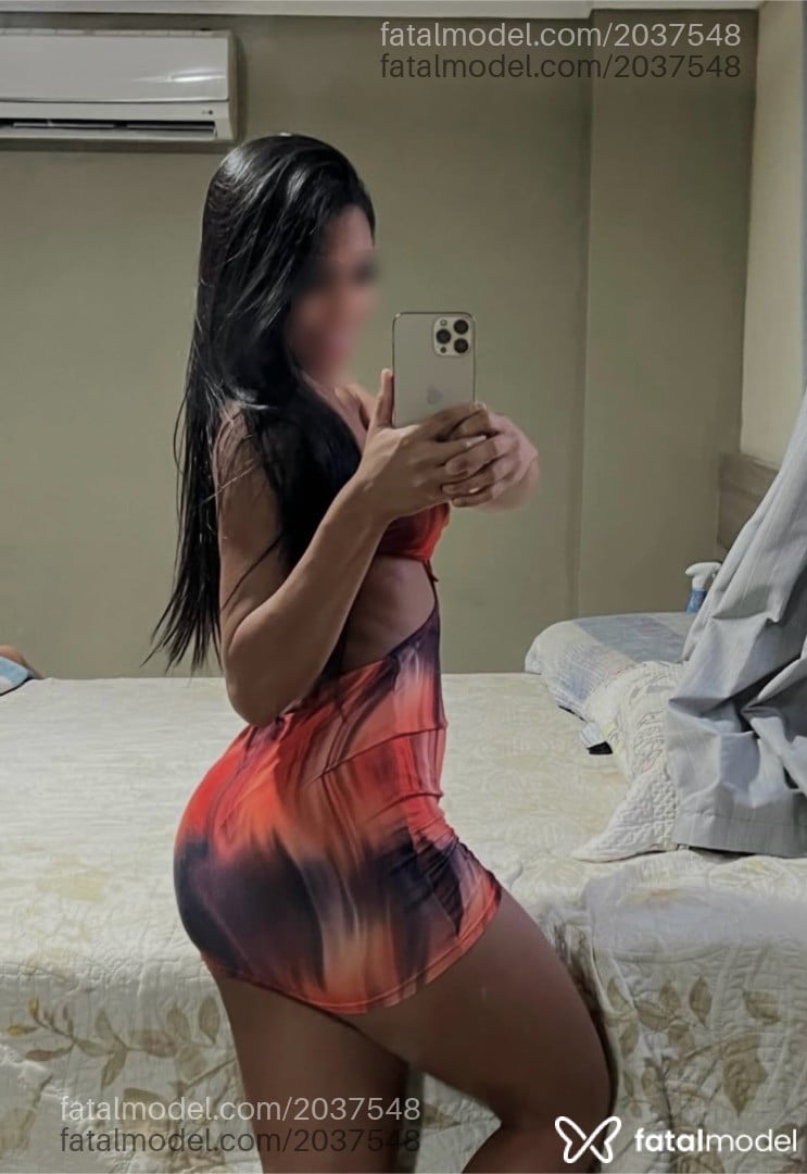 Acompanhante mulher morena (o) de olhos castanhos - Isadora