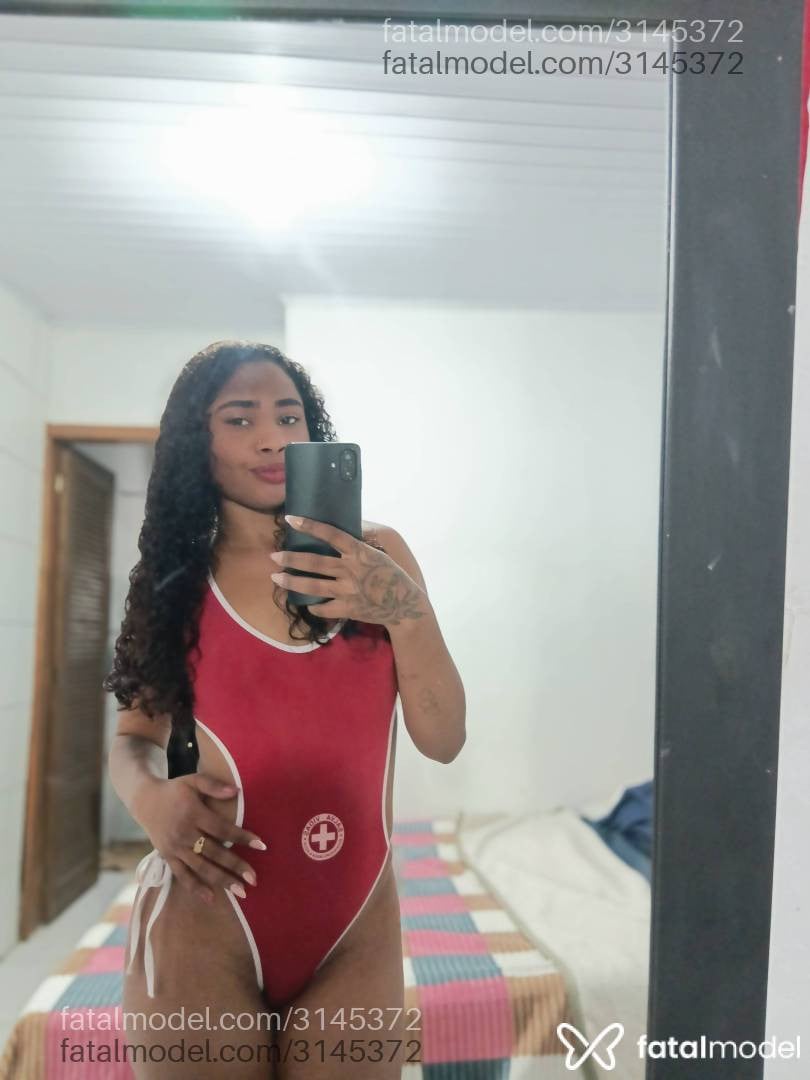 Acompanhante mulher morena (o) de olhos castanhos - Stefhane