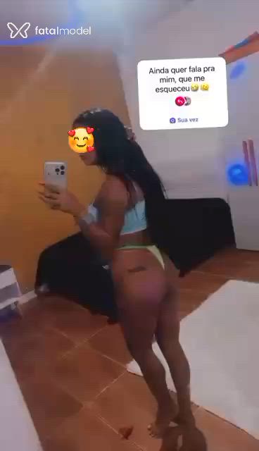 Acompanhante mulher morena (o) de olhos pretos - Myrella Acompanhante mulher morena (o) de olhos pretos - Myrella