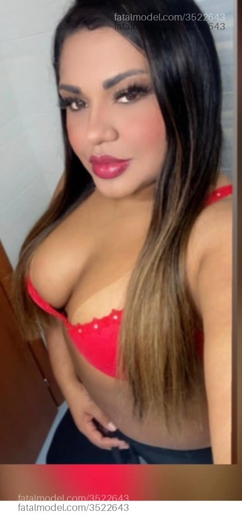 Acompanhante mulher com cabelo castanho de olhos castanhos - Sabrina Acompanhante mulher com cabelo castanho de olhos castanhos - Sabrina