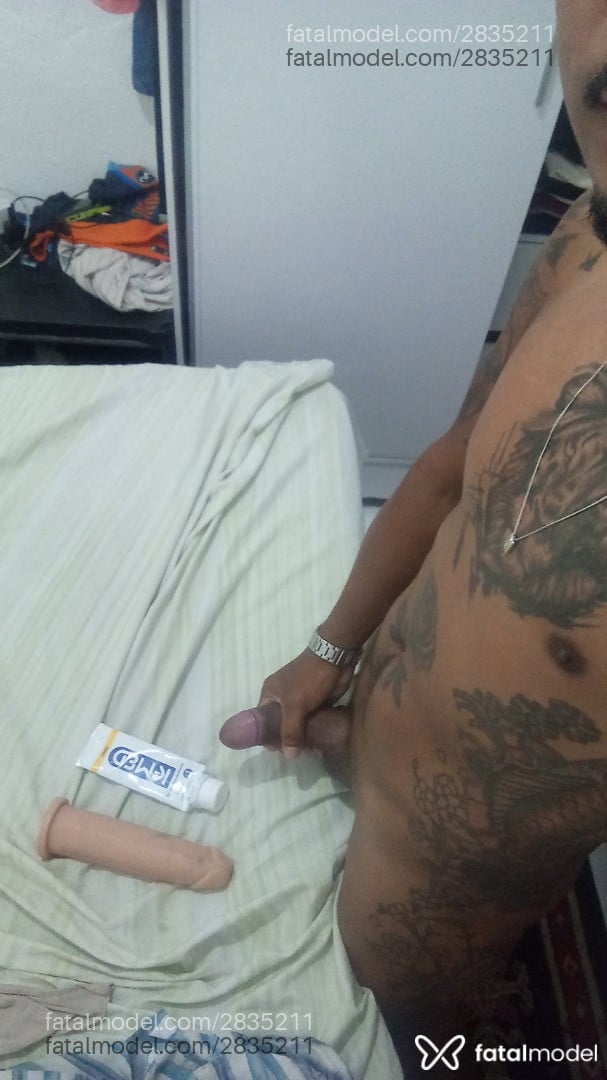 Acompanhante homem morena (o) de olhos pretos - Indiotatuado