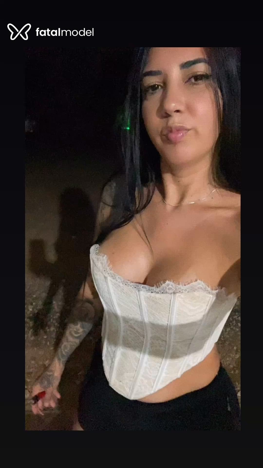 Acompanhante mulher morena (o) de olhos castanhos - Fernanda Acompanhante mulher morena (o) de olhos castanhos - Fernanda